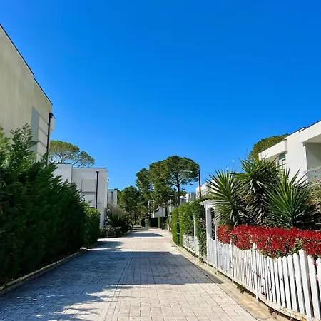 Lavender House Villa *